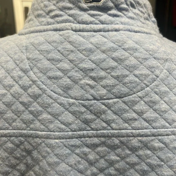 Preppy Vineyard Vines Light Blue Quilted Pullover - Picture 3 of 3
